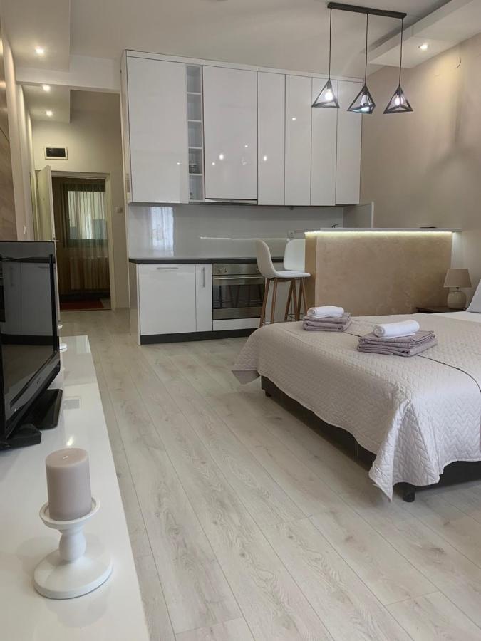 Palas Central Ni Dış mekan fotoğraf